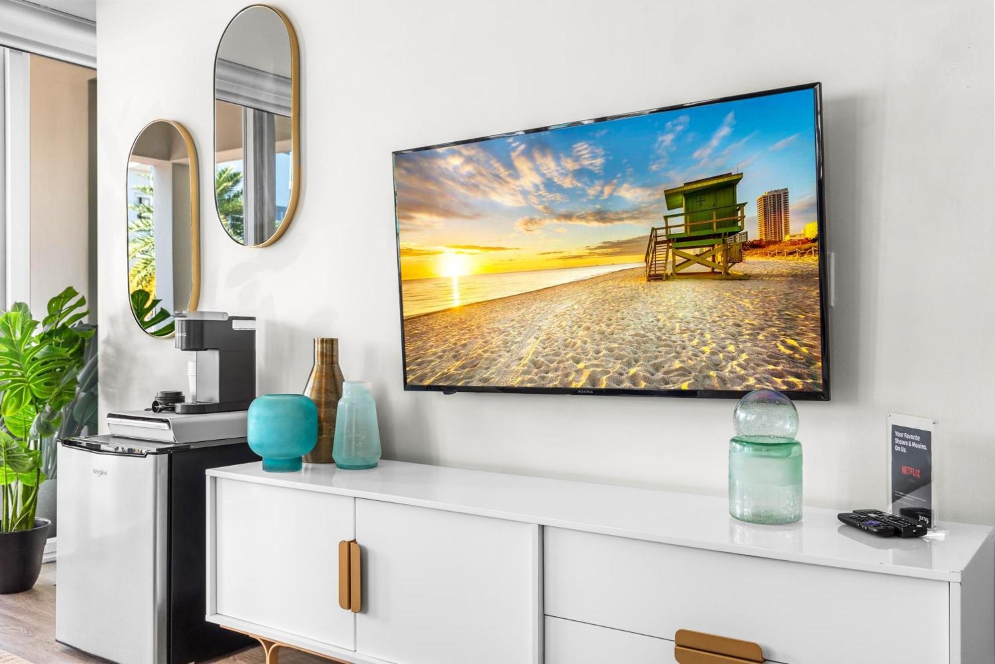 Luxuri Suites Μαϊάμι Μπιτς Εξωτερικό φωτογραφία