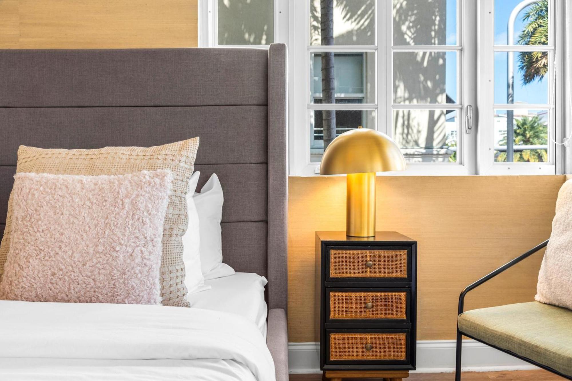 Luxuri Suites Μαϊάμι Μπιτς Εξωτερικό φωτογραφία