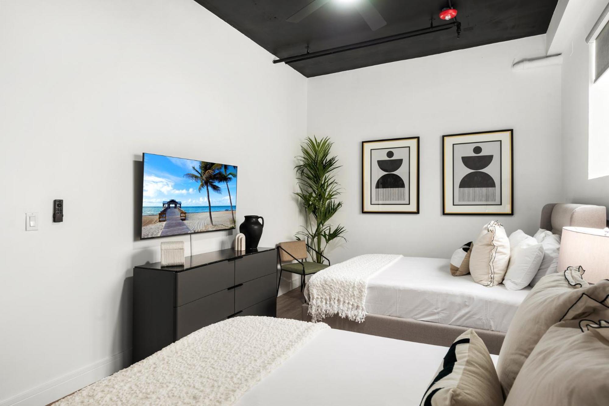Luxuri Suites Μαϊάμι Μπιτς Εξωτερικό φωτογραφία