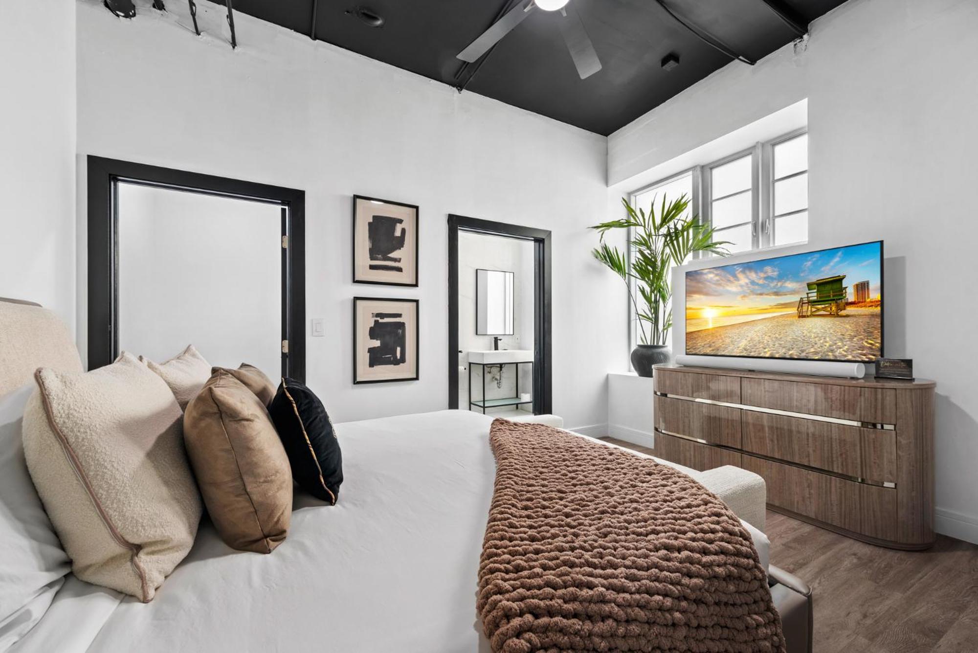 Luxuri Suites Μαϊάμι Μπιτς Εξωτερικό φωτογραφία