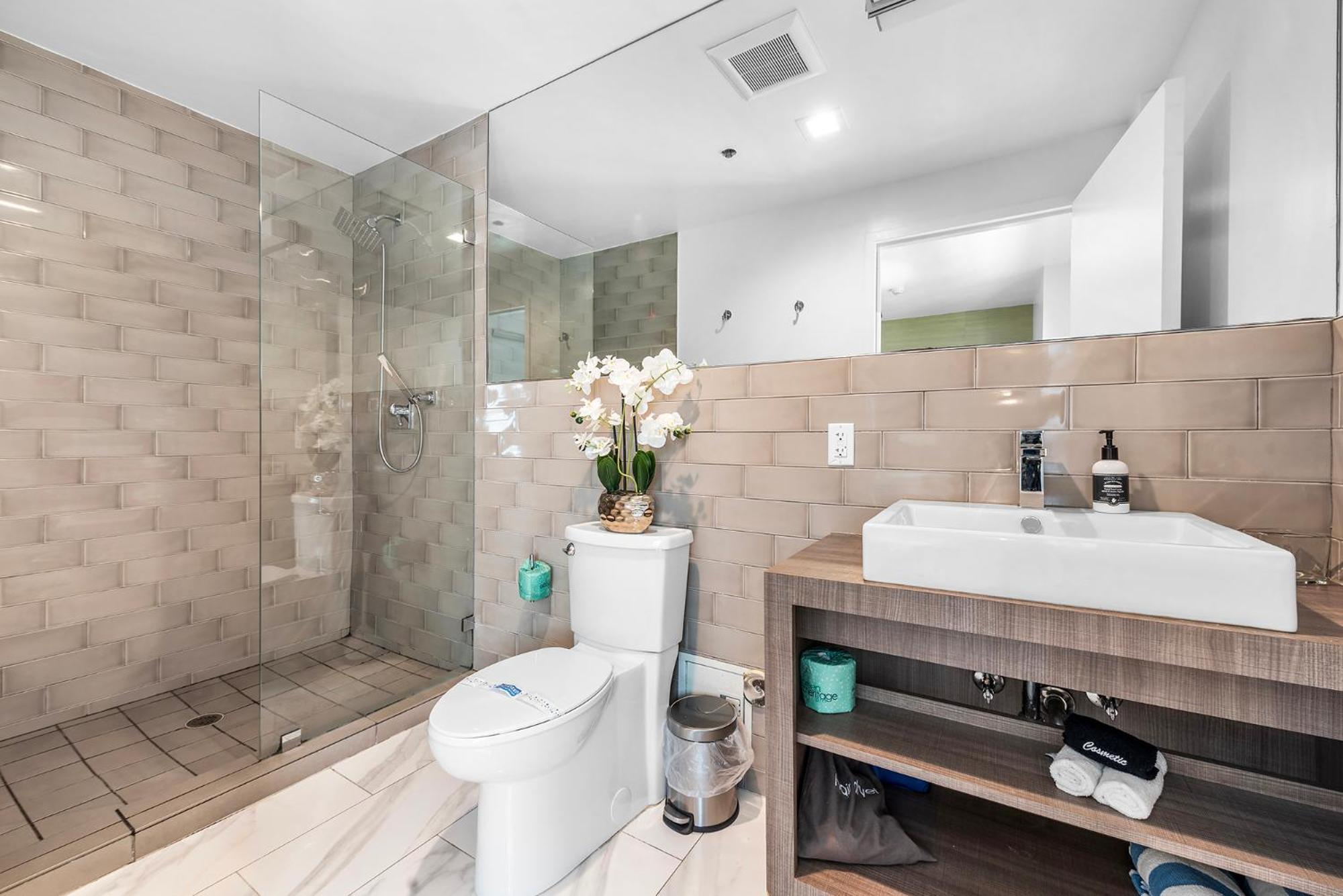 Luxuri Suites Μαϊάμι Μπιτς Εξωτερικό φωτογραφία
