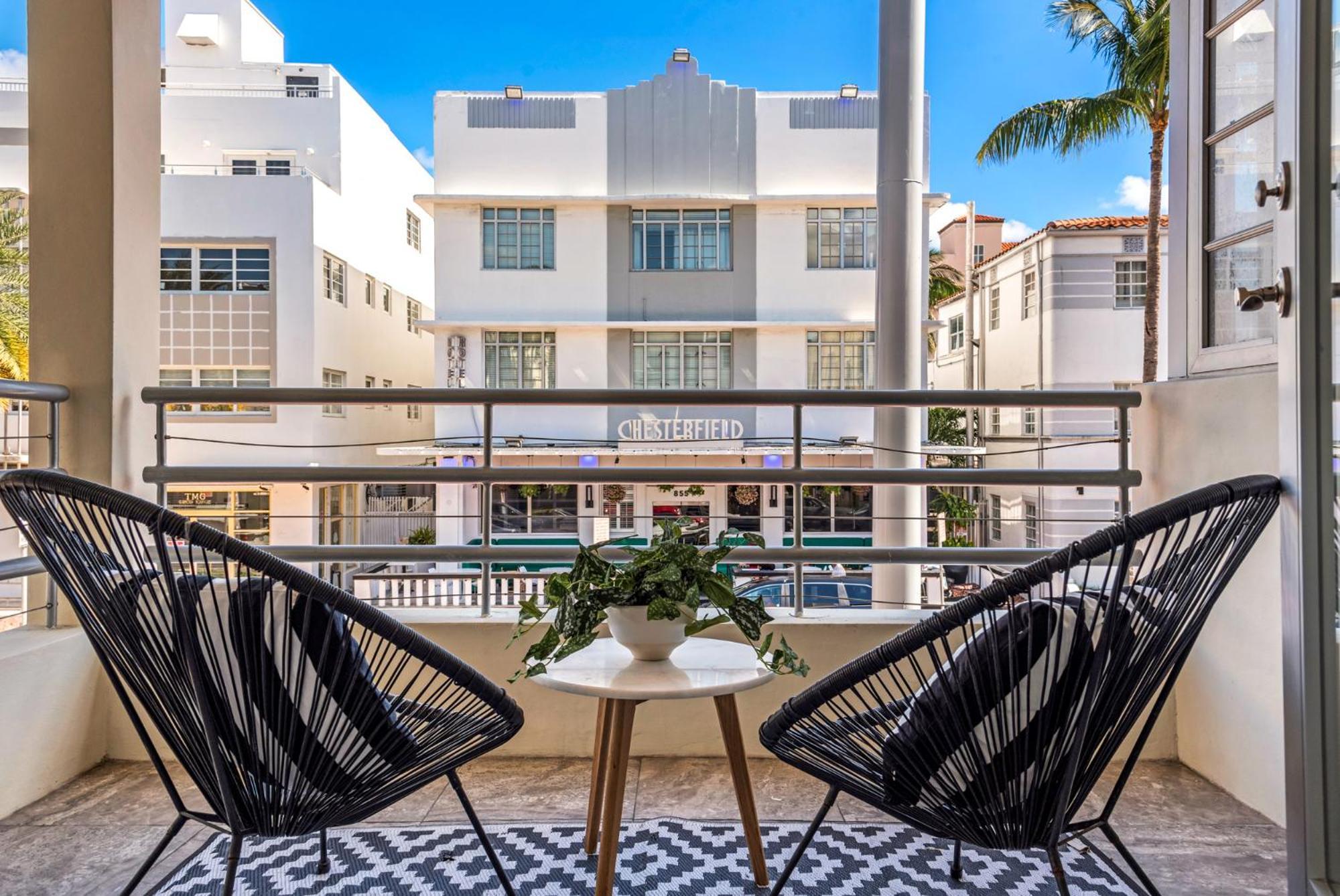 Luxuri Suites Μαϊάμι Μπιτς Εξωτερικό φωτογραφία