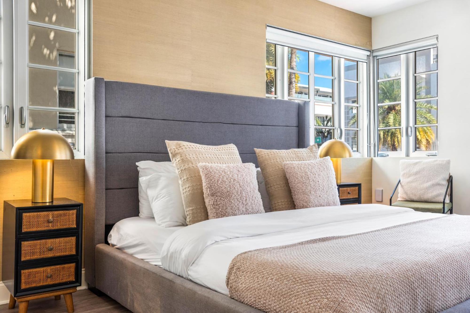 Luxuri Suites Μαϊάμι Μπιτς Εξωτερικό φωτογραφία